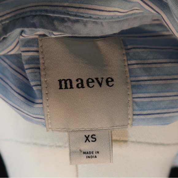 Maeve Button Down Top - Picture 3 of 3